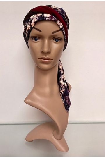 Turban s našitou čelenkou a...